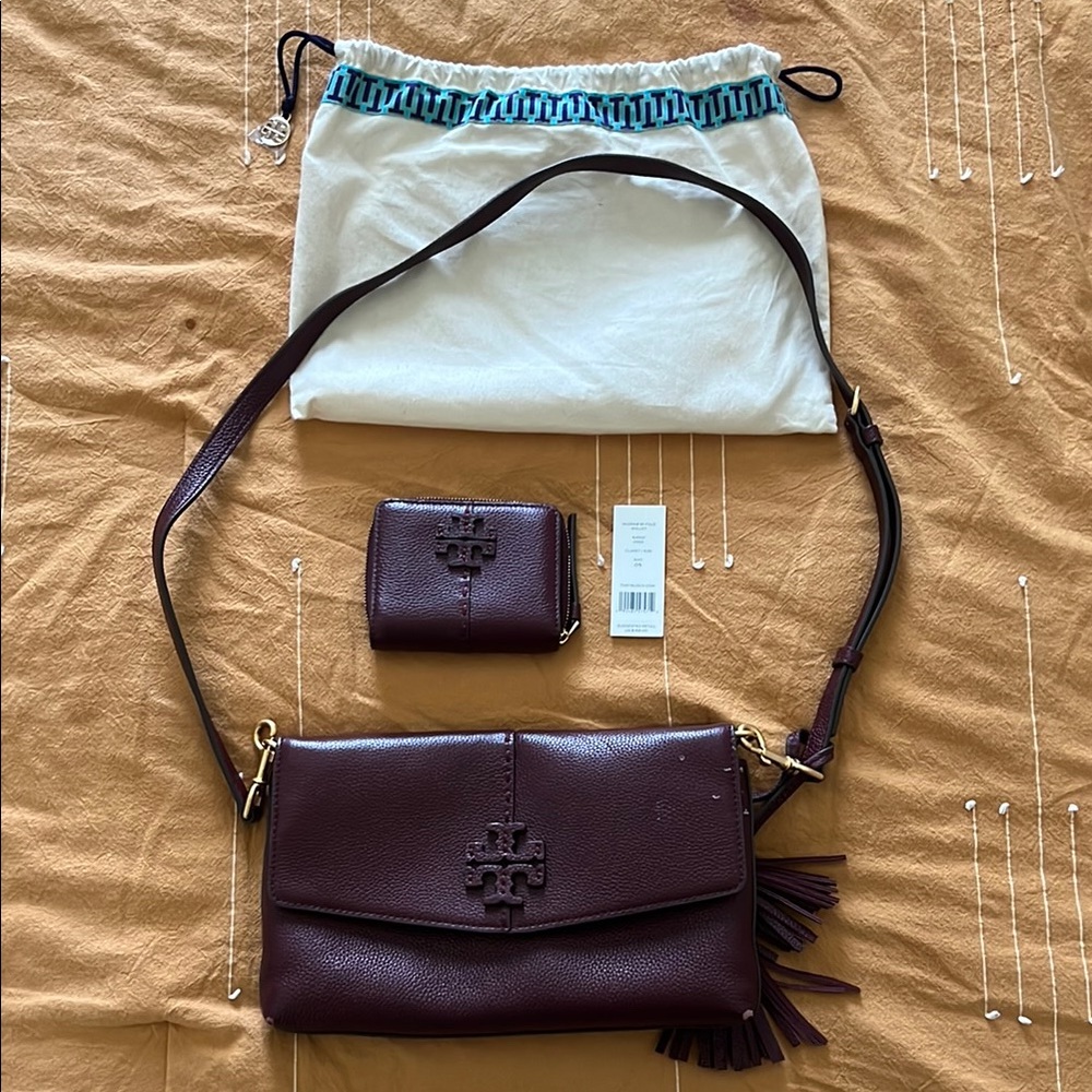 Tory Burch Burgundy Crossbody Bag with Elegant Design